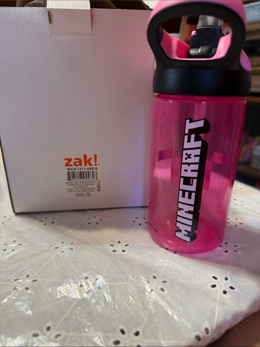 Minecraft Kids Pink Water Bottle by Zak!